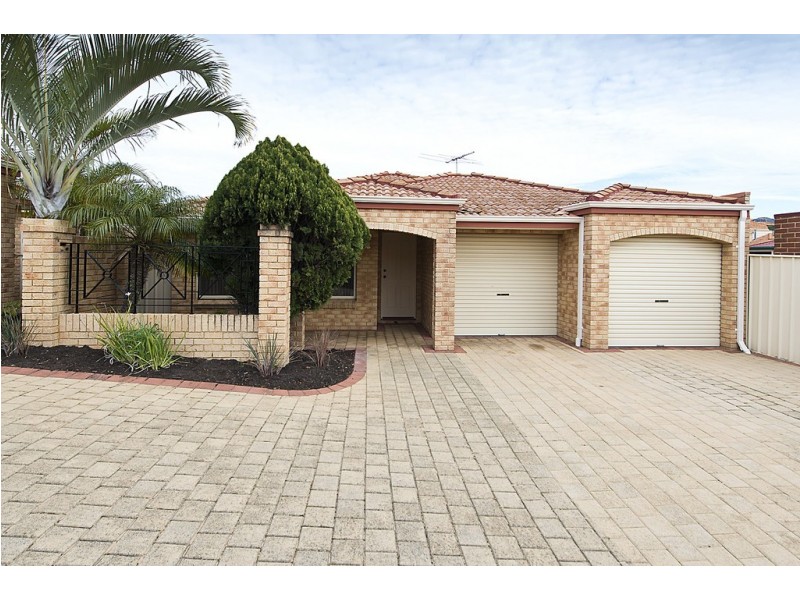 9B Azolla Court, Coogee WA 6166