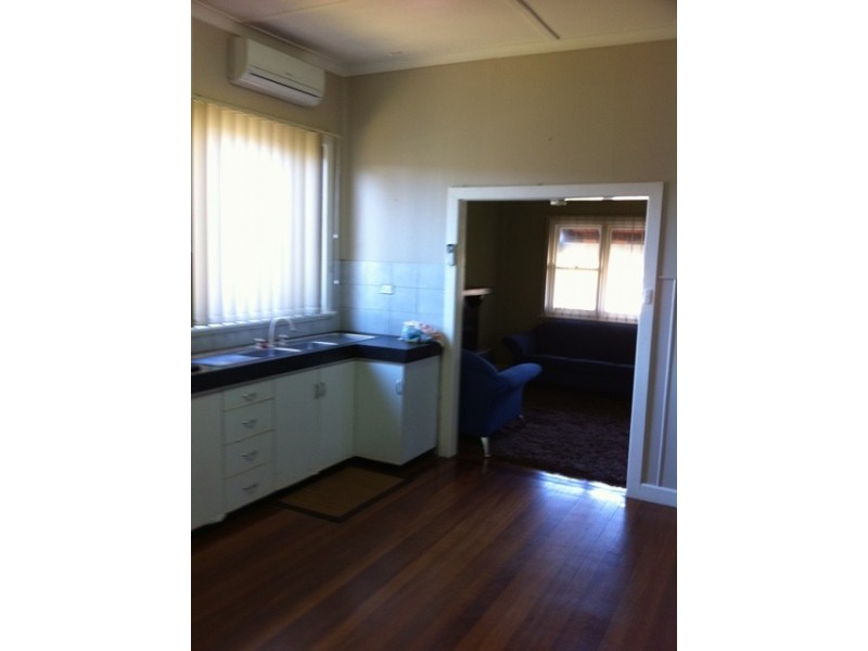 407 Hamilton Road, Coogee WA 6166