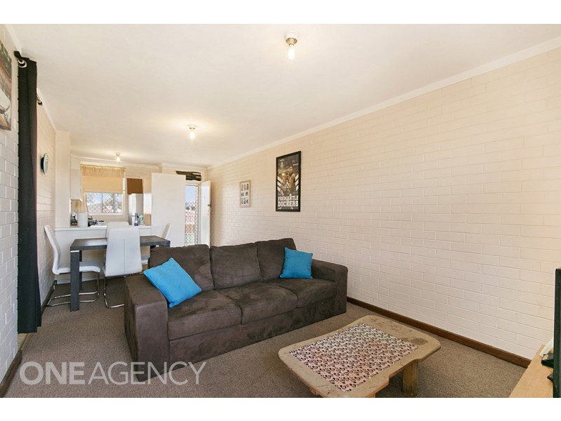 17/221 Clontarf Road, Hamilton Hill WA 6163