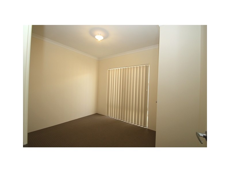 14 Student Loop, Coolbellup WA 6163