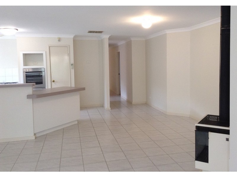 31A Carrello Circut, Coogee WA 6166