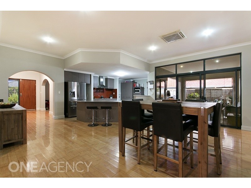 10 Orlando Avenue, Bibra Lake WA 6163