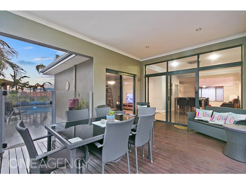 10 Orlando Avenue, Bibra Lake WA 6163