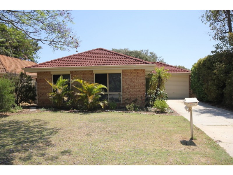 13 Citrus Loop, South Lake WA 6164