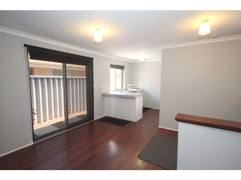13 Citrus Loop, South Lake WA 6164