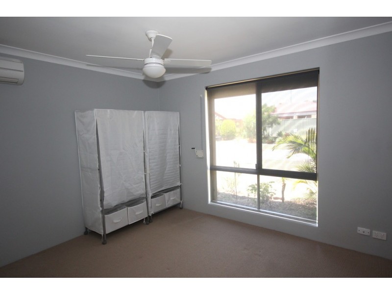 13 Citrus Loop, South Lake WA 6164