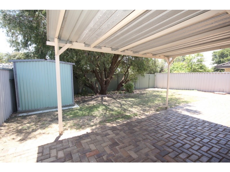 13 Citrus Loop, South Lake WA 6164