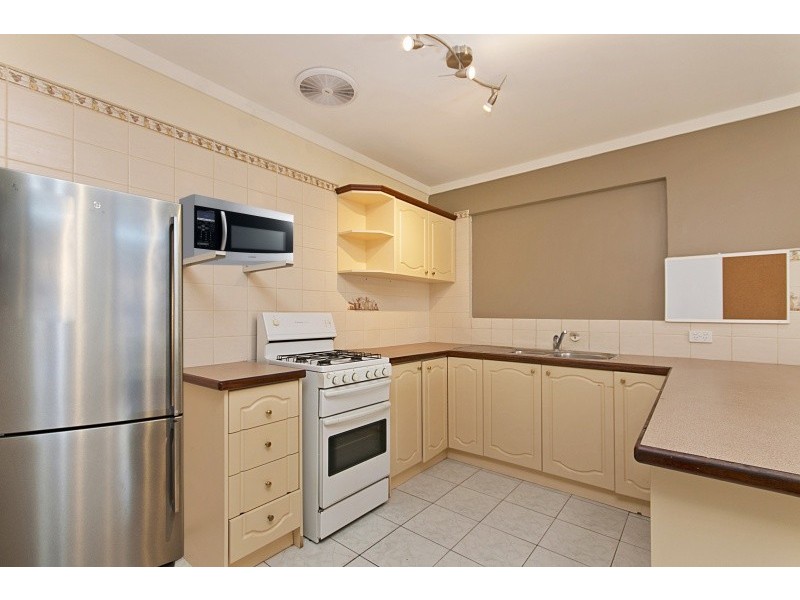 18 Leaside Way, Spearwood WA 6163