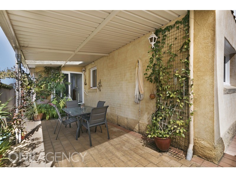 42 Norma Road, Alfred Cove WA 6154