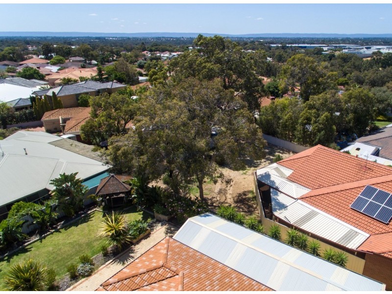 47A Deller Drive, Bibra Lake WA 6163