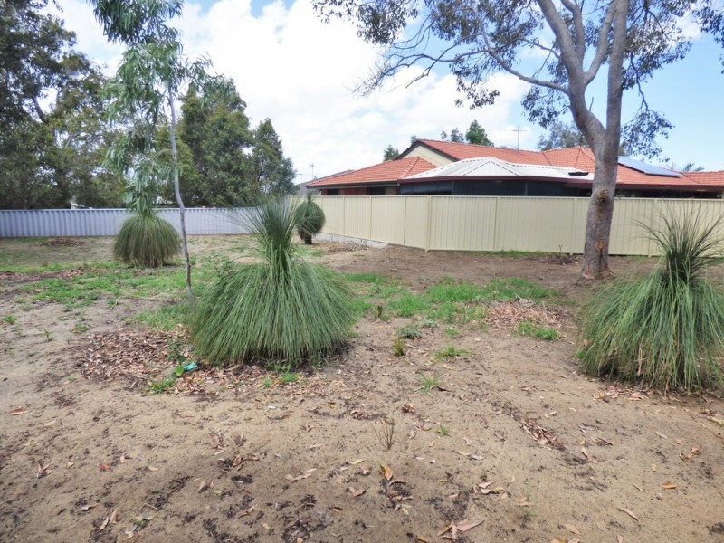 47A Deller Drive, Bibra Lake WA 6163