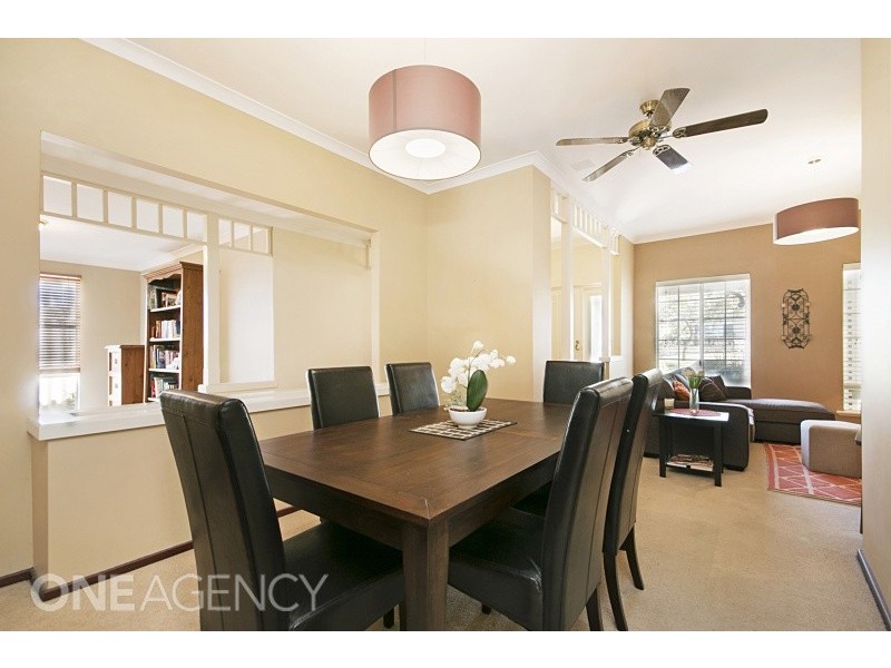 4 Gatineau Grove, Bibra Lake WA 6163