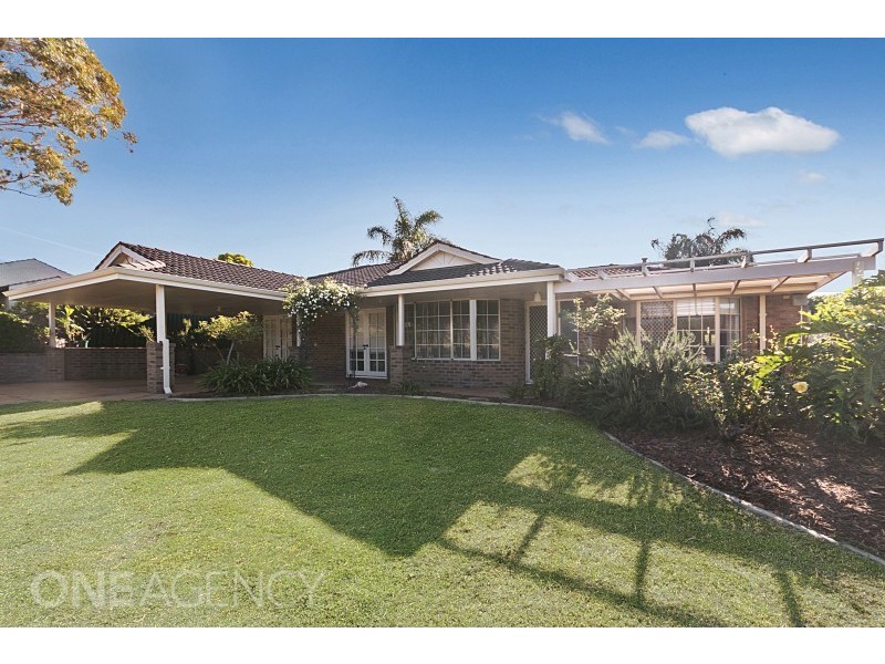 12 Dowell Place, Bibra Lake WA 6163