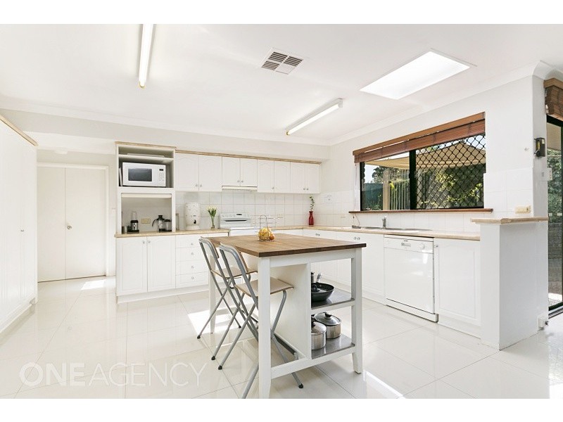 12 Dowell Place, Bibra Lake WA 6163