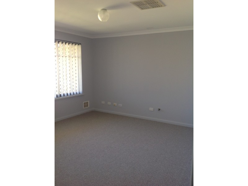 52 Seawind Drive, Rockingham WA 6168
