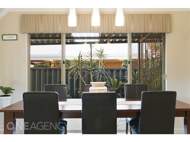 34 Deller Drive, Bibra Lake WA 6163