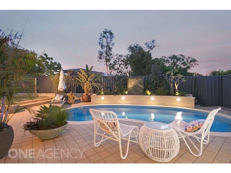 34 Deller Drive, Bibra Lake WA 6163