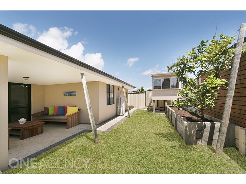 33a Frederick Road, Hamilton Hill WA 6163