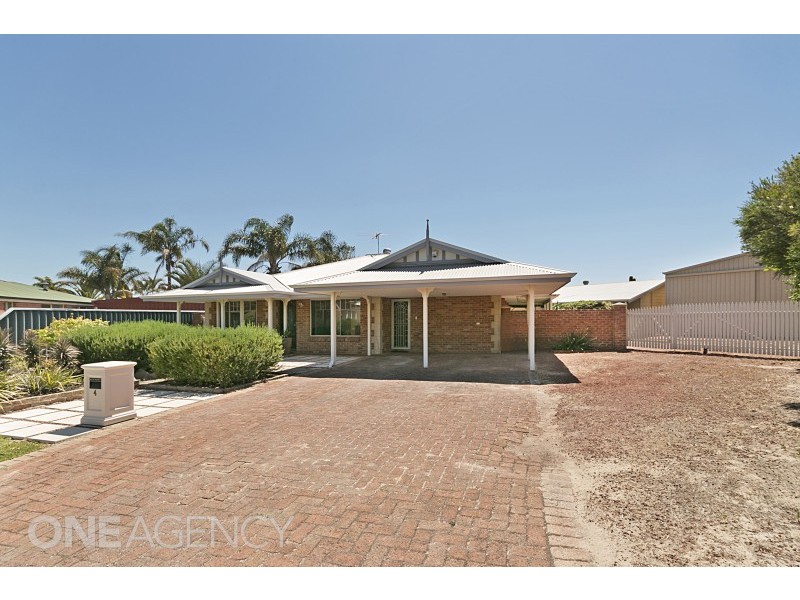 4 Chase Mews, Atwell WA 6164