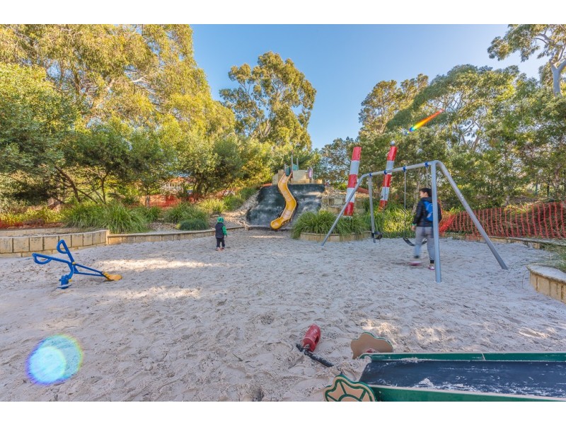 33A Kennedy Street, Melville WA 6156