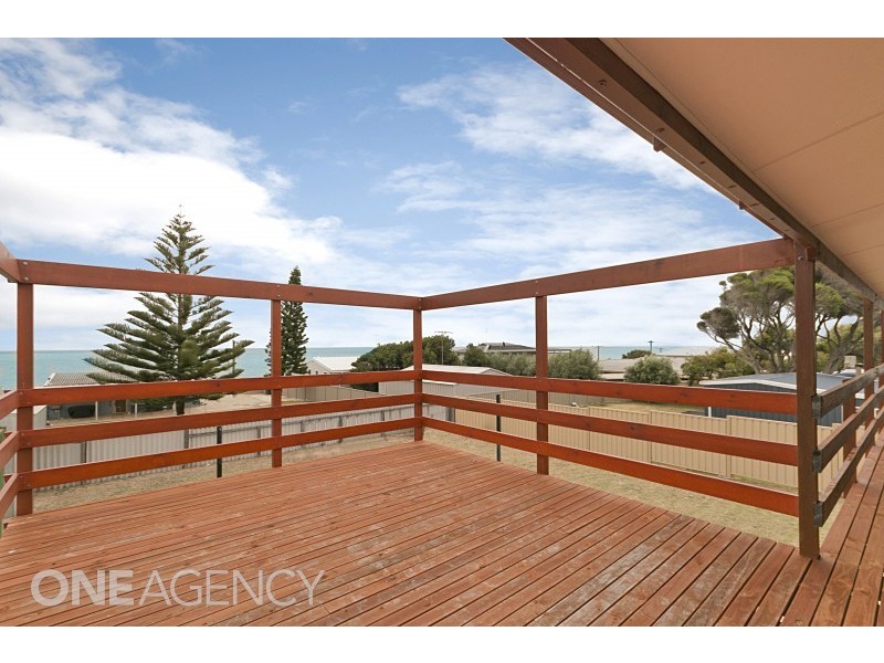 42 Leander Street, Falcon WA 6210