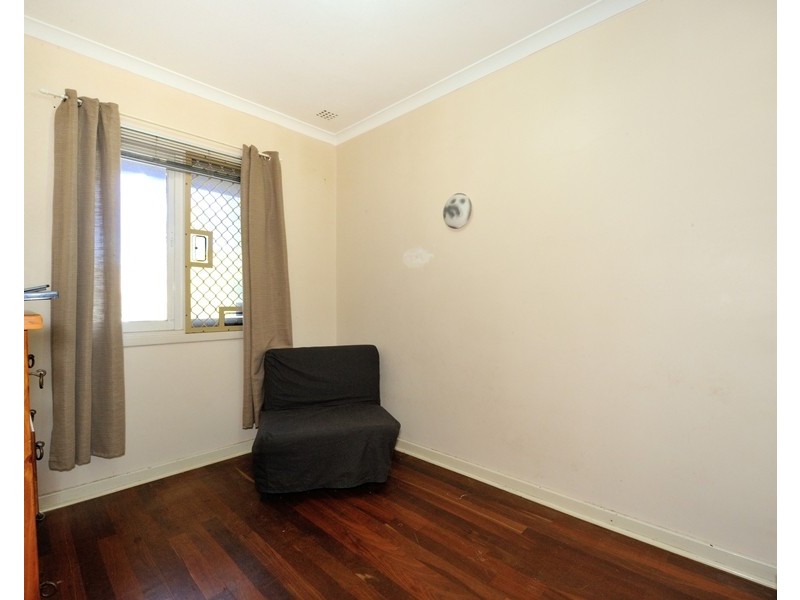 29 Coolbellup Avenue, Coolbellup WA 6163