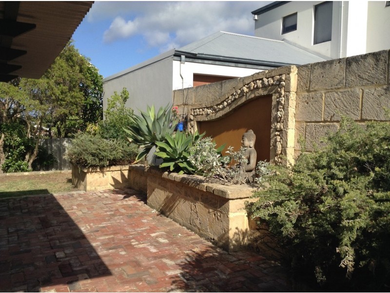 162A Marmion Street, East Fremantle WA 6158