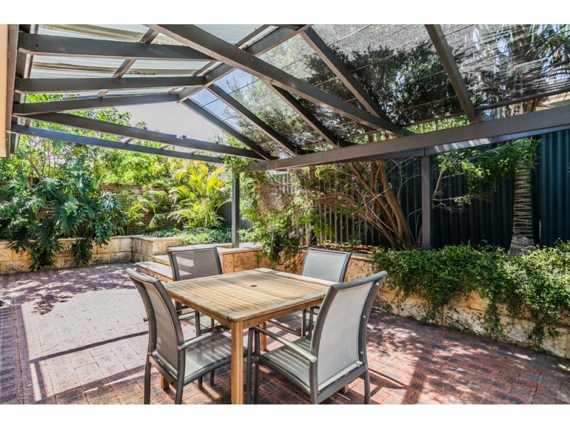 104B Zenobia Street, Palmyra WA 6157