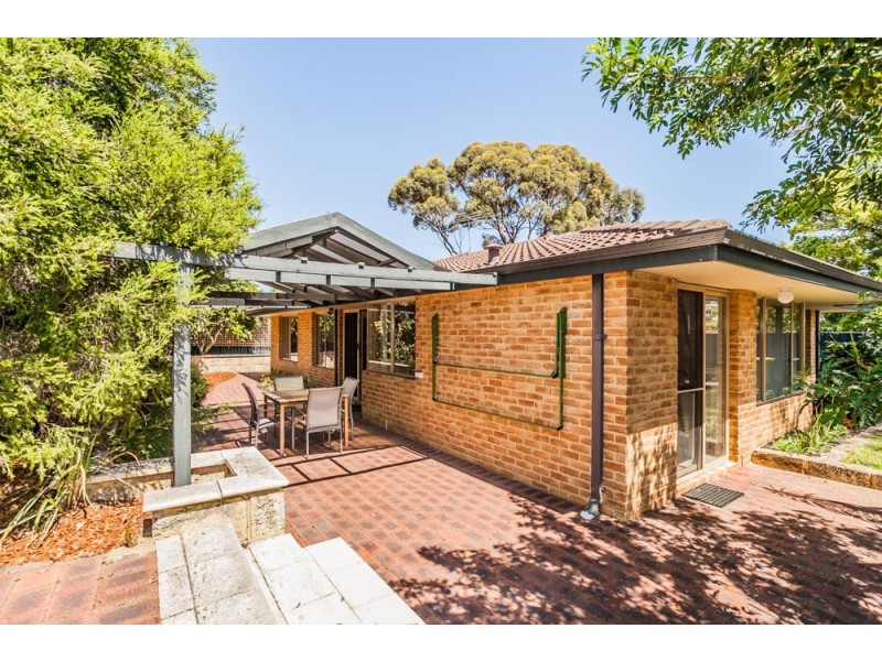 104B Zenobia Street, Palmyra WA 6157