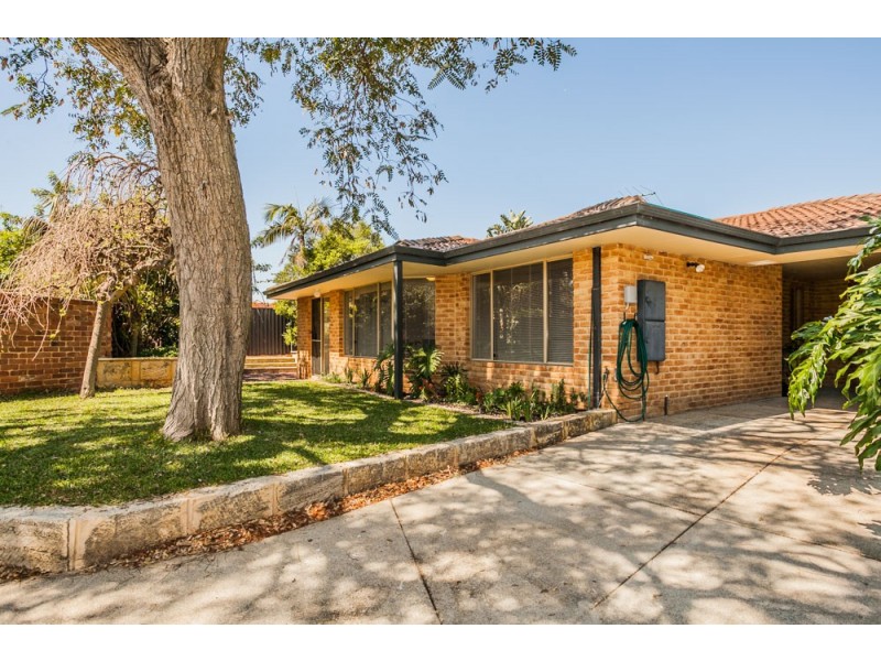 104B Zenobia Street, Palmyra WA 6157