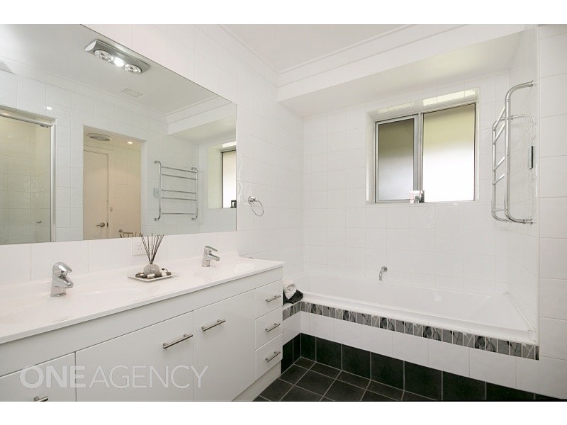 21 Edmund Way, Calista WA 6167