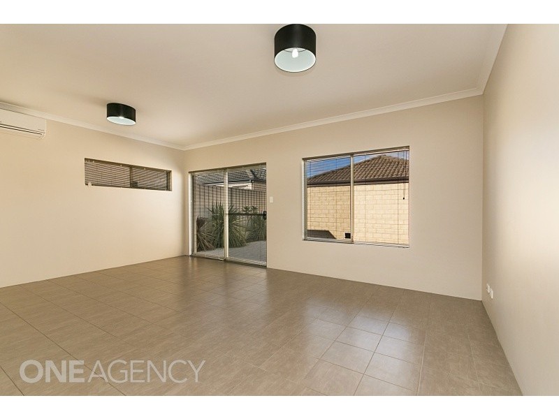 103 Lambeth Circle, Wellard WA 6170