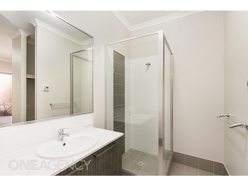 103 Lambeth Circle, Wellard WA 6170