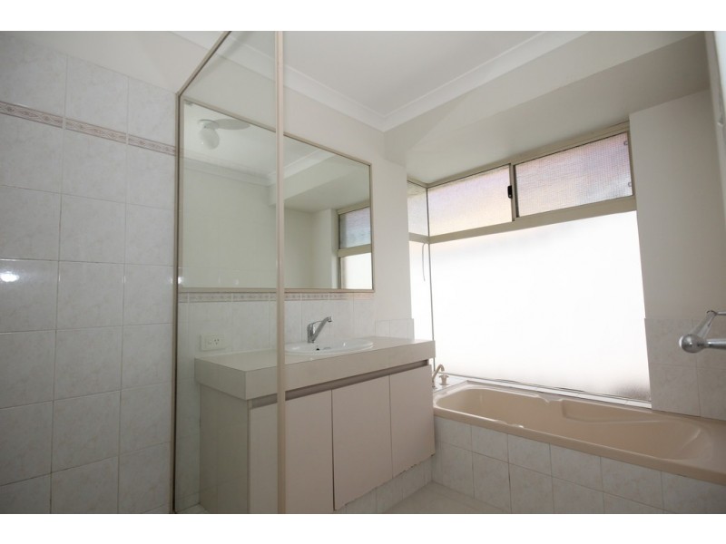 67 Deller Drive, Bibra Lake WA 6163