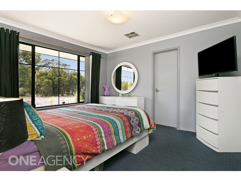 211 Marri Park Drive, Casuarina WA 6167