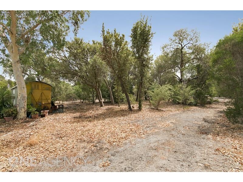 211 Marri Park Drive, Casuarina WA 6167