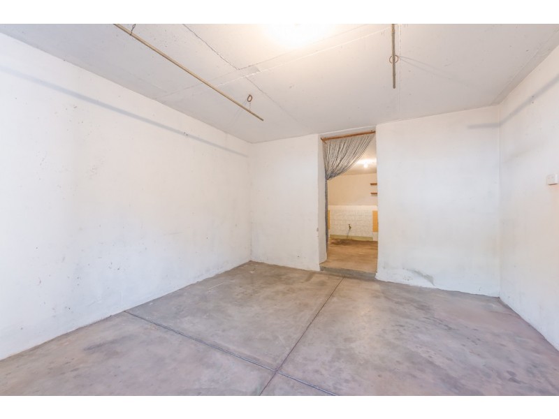 23 Simper Cres, White Gum Valley WA 6162