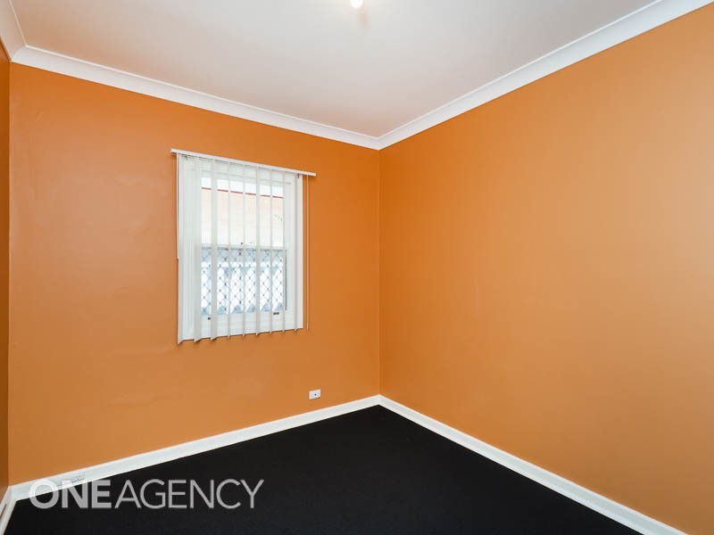 8 Ebert Street, Coolbellup WA 6163