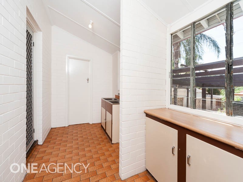 8 Ebert Street, Coolbellup WA 6163