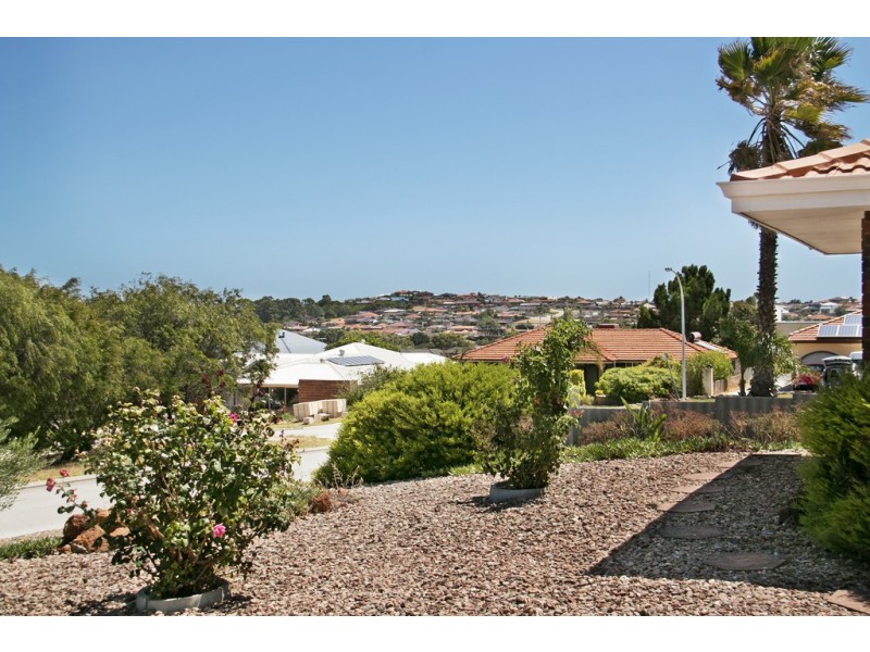 3 Leavis Place, Spearwood WA 6163