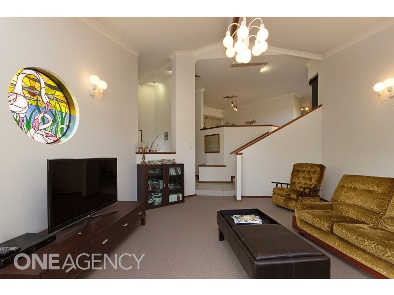 32 Arlington Loop, Coogee WA 6166