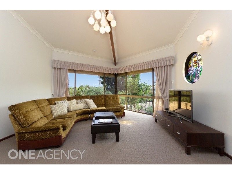 32 Arlington Loop, Coogee WA 6166