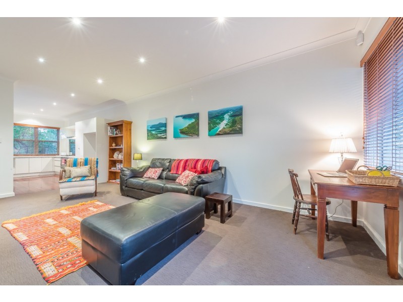 39A Coleman Cres, Melville WA 6156