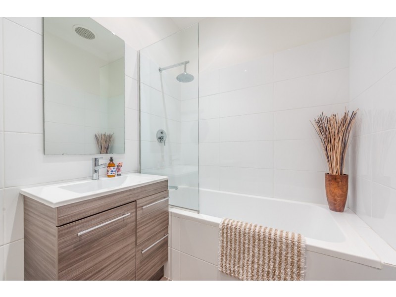 39A Coleman Cres, Melville WA 6156