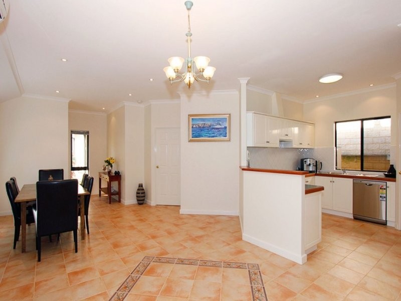 9 Laing Lane, Mosman Park WA 6012