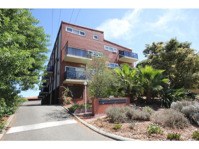 10/37 Paulik Way, Hamilton Hill WA 6163