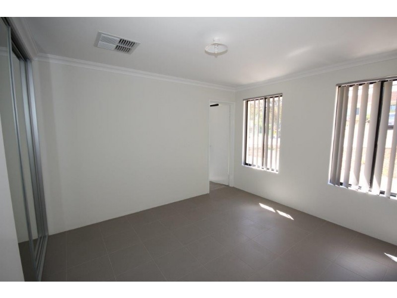12 C Gosch Street, Hamilton Hill WA 6163