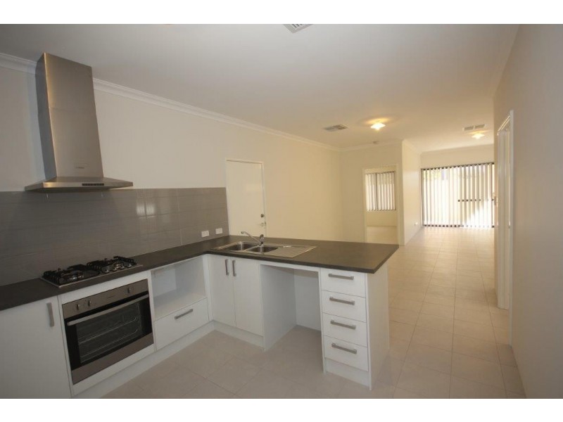 12 C Gosch Street, Hamilton Hill WA 6163