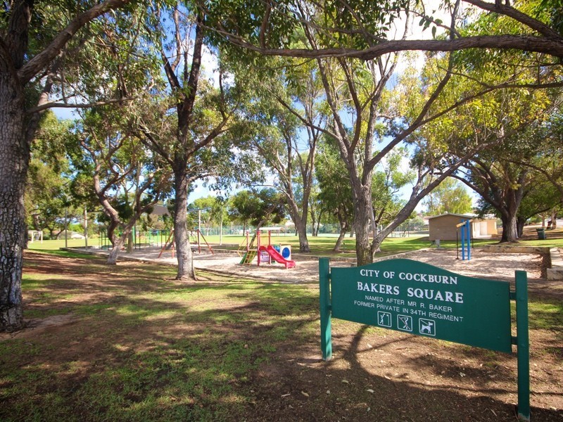 2/14 Davilak Avenue, Hamilton Hill WA 6163