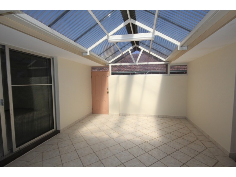 4 Campion Close, Spearwood WA 6163